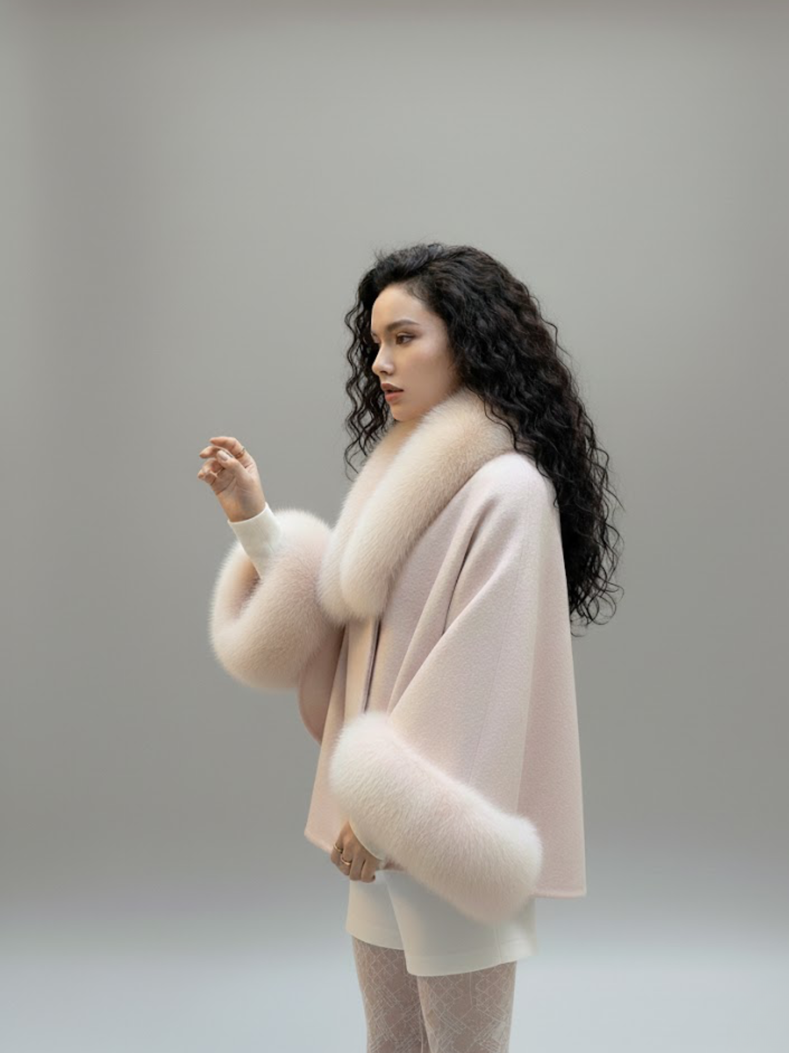 ELISABETHA - FAUX JACKE