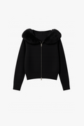 SORA – STRICKJACKE MIT KUNSTFELLKRAGEN