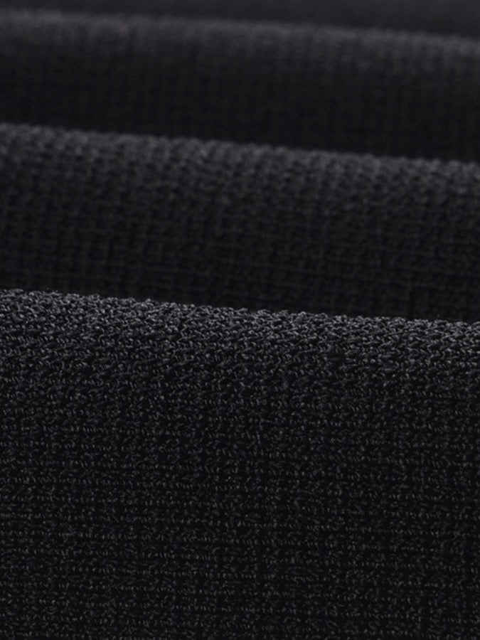 VELA-STRICKKLEID